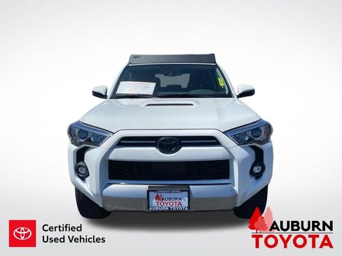 Certified 2024 Toyota 4Runner TRD Off-Road Premium w/ Moonroof Package AWD/4WD image 3