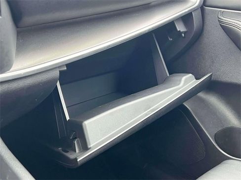 Used 2023 Nissan Rogue SV w/ SV Premium Package image 27