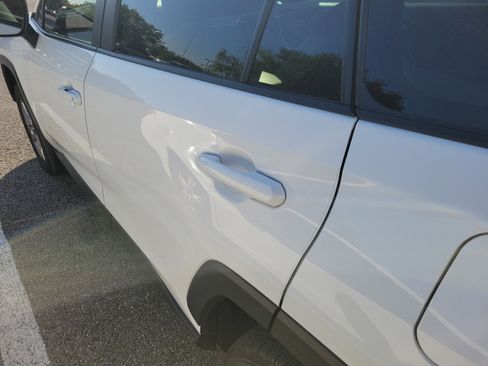 Used 2024 Toyota RAV4 XLE w/ Convenience Package FWD image 21