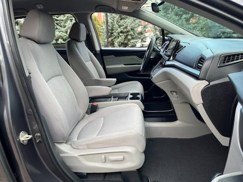 Used 2019 Honda Odyssey EX image 35