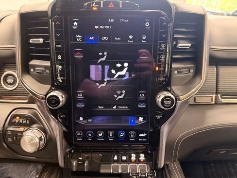 Used 2020 RAM 2500 Limited AWD/4WD image 38