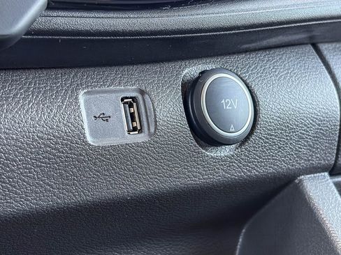 Used 2023 Ford Transit 350 XLT image 26