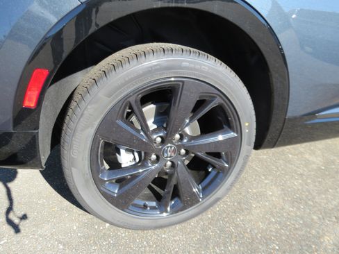 New 2026 Buick Envision Sport Touring image 10