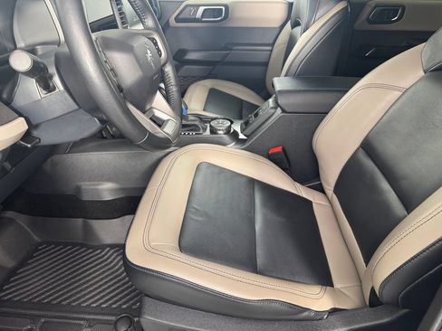 Used 2024 Ford Bronco Wildtrak AWD/4WD image 11