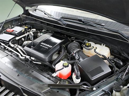 Used 2022 GMC Yukon XL Denali image 27