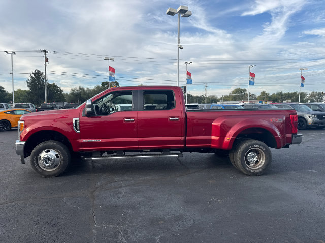 Certified 2018 Ford F350 Lariat w/ Lariat Ultimate Package AWD/4WD image 4