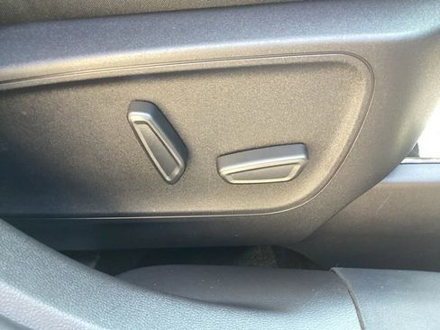 New 2025 Ford Escape Active w/ Active Premium Tech Pack image 17