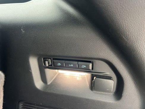 Used 2023 Ford Explorer ST w/ Equipment Group 401A AWD/4WD image 17