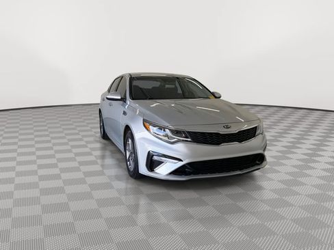 Used 2020 Kia Optima LX FWD image 3