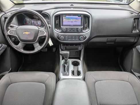 Used 2016 Chevrolet Colorado LT w/ LT Convenience Package RWD image 10