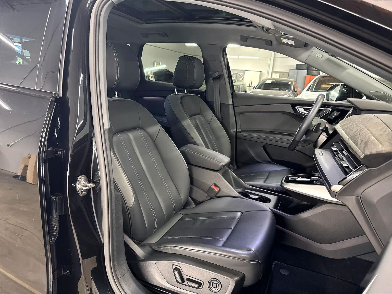 Used 2023 Audi Q4 e-tron Premium Plus AWD/4WD image 10
