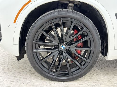 Certified 2024 BMW X5 xDrive40i w/ M Sport Package AWD/4WD image 12