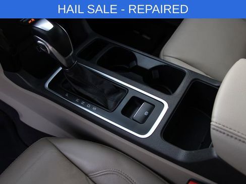 Used 2019 Ford Escape Titanium image 24