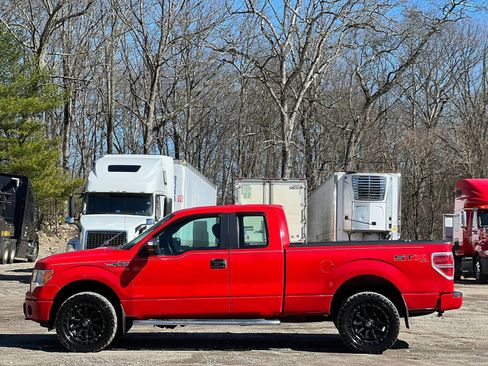 Used 2013 Ford F150 STX w/ Mid Equipment Group AWD/4WD image 3