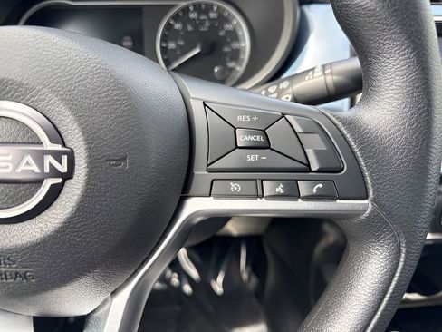 Used 2025 Nissan Versa SV image 14