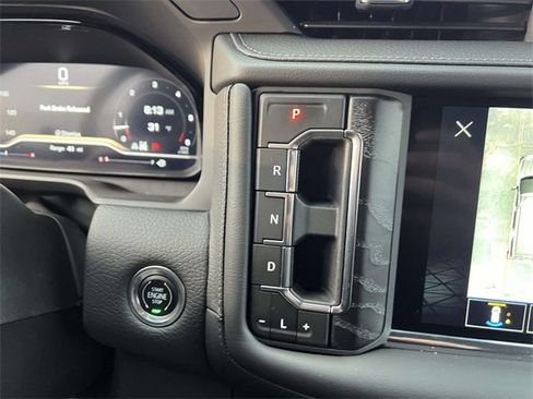 Certified 2023 GMC Yukon Denali image 23