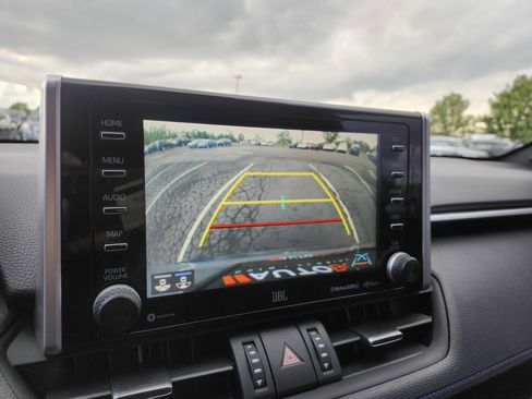 Used 2020 Toyota RAV4 XSE w/ XSE Grade Weather Package AWD/4WD image 4