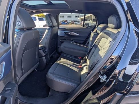 New 2026 Chevrolet Equinox EV LT w/ LPO, Blackout Package FWD image 6