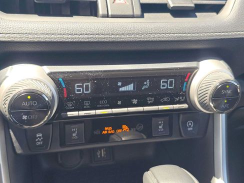 Certified 2025 Toyota RAV4 XLE w/ Convenience Package AWD/4WD image 28