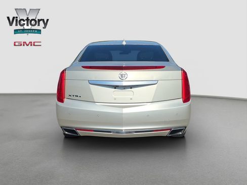 Used 2014 Cadillac XTS Luxury w/ Driver Awareness Package AWD/4WD image 16