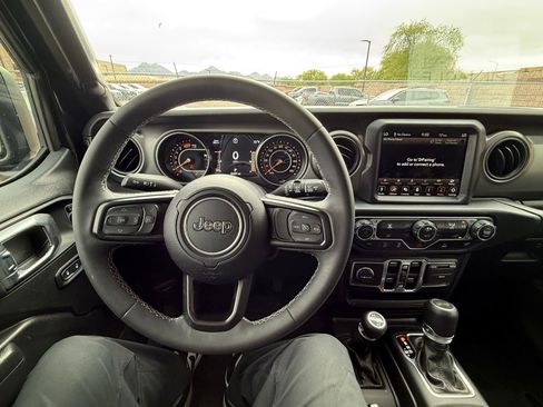 Used 2023 Jeep Wrangler Sport S image 22