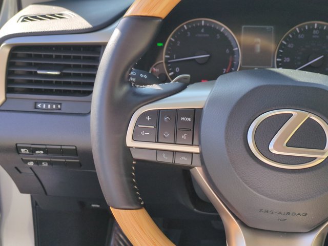Used 2021 Lexus RX 350L FWD w/ Premium Package image 18
