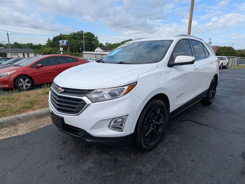 Used 2019 Chevrolet Equinox LT FWD image 3