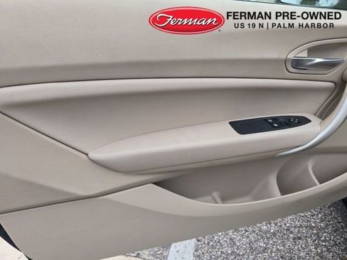 Used 2015 BMW 228i Coupe image 10