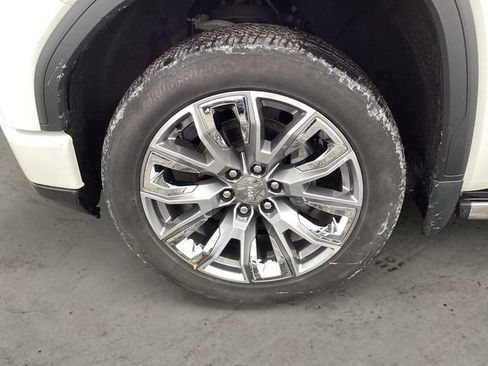 Used 2024 GMC Sierra 1500 Denali w/ Denali Reserve Package image 14