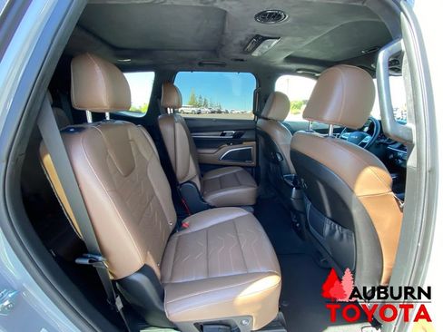 Used 2022 Kia Telluride SX w/ SX Prestige Package AWD/4WD image 20