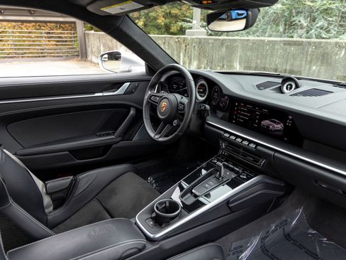 Certified 2025 Porsche 911 Turbo S AWD/4WD image 51