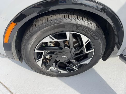 Used 2024 Kia Sportage SX image 27