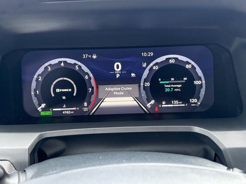 Used 2025 Toyota Tacoma TRD Off-Road image 15