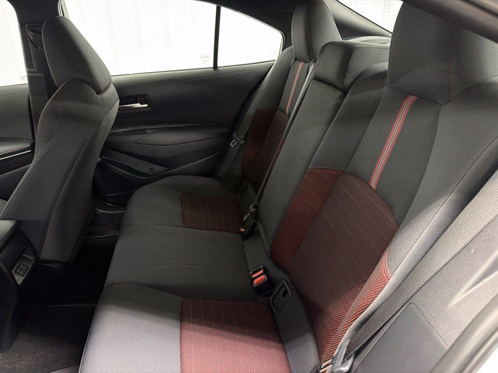 Used 2024 Toyota Corolla SE FWD image 30