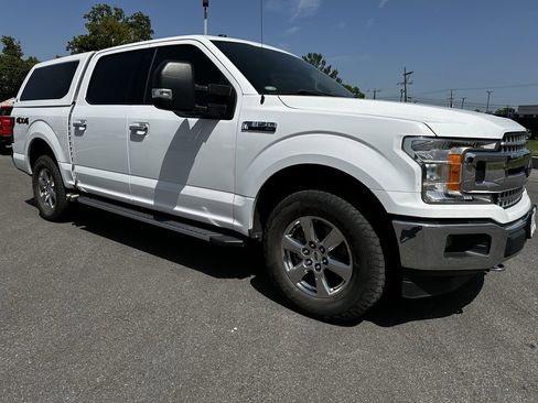 Used 2018 Ford F150 XLT w/ Equipment Group 302A Luxury image 3