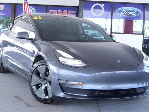 Used 2021 Tesla Model 3 Long Range AWD/4WD image 2