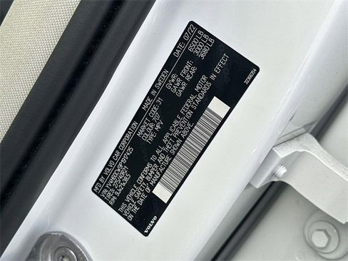 Used 2023 Volvo XC90 T8 Plus w/ Protection Package Premier image 35