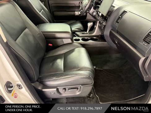 Used 2018 Toyota Sequoia TRD Sport AWD/4WD image 47