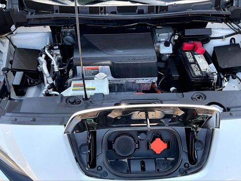 Used 2021 Nissan Leaf SV Plus w/ SV Plus Technology Package FWD image 32