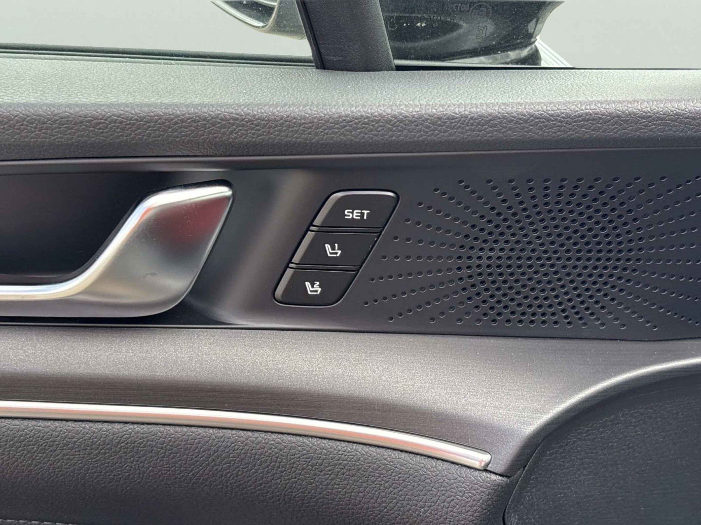 New 2027 Kia K5 GT-Line FWD image 16