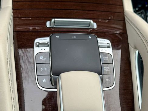 Used 2023 Mercedes-Benz GLS 63 AMG 4MATIC image 29