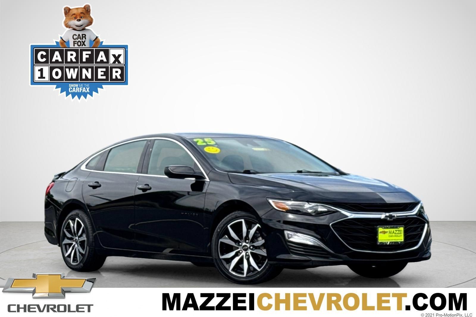Used 2025 Chevrolet Malibu RS FWD image 1