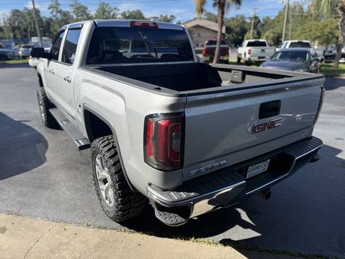 Used 2018 GMC Sierra 1500 SLT RWD image 4