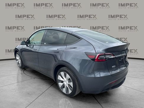 Used 2020 Tesla Model Y Long Range AWD/4WD image 3