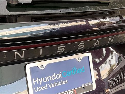 Used 2024 Nissan Ariya AWD image 30