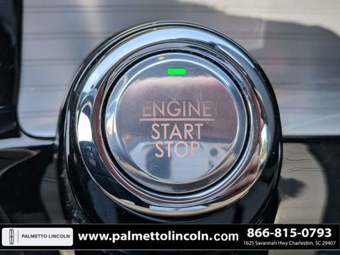 Used 2022 Lincoln Corsair Reserve w/ Equipment Group 201A FWD image 30