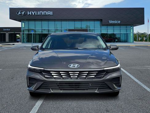 New 2026 Hyundai Elantra Hybrid FWD image 31