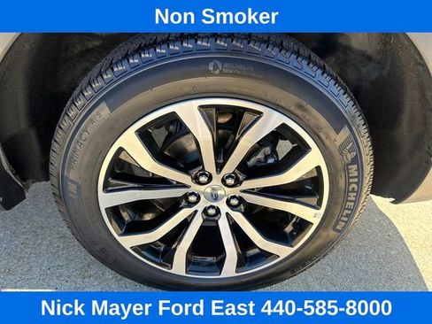 Used 2025 Ford Explorer ST-Line AWD/4WD image 12