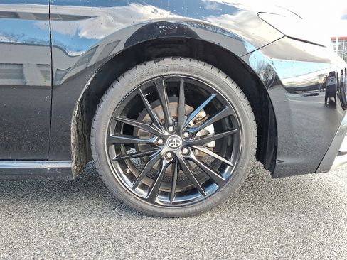 Used 2023 Toyota Camry XSE image 9