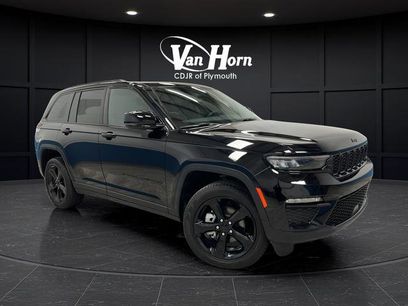 Used 2024 Jeep Grand Cherokee Limited w/ Black Appearance Package